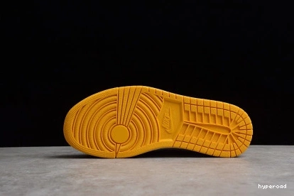 Hyperoad AIR HIGH OG “BROTHERHOOD” JORDAN 1 1023